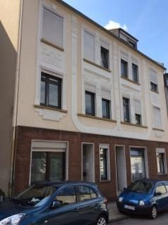 Großzügige2-Zimmmer-Whg. mit potenzial zur 3-Zimmer-Whg.!
